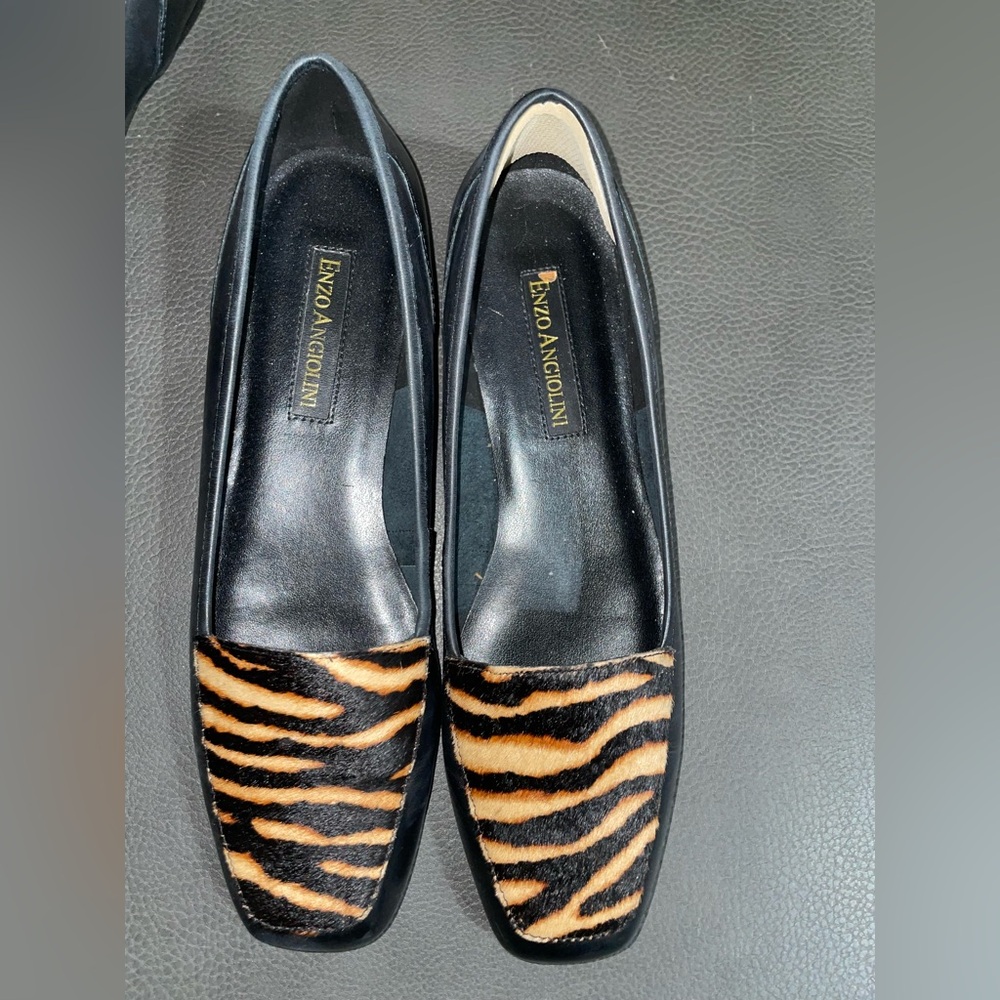 Enzo Angiolini Black Leather & Animal Print Square Toe Flats – Size 8.5 Narrow